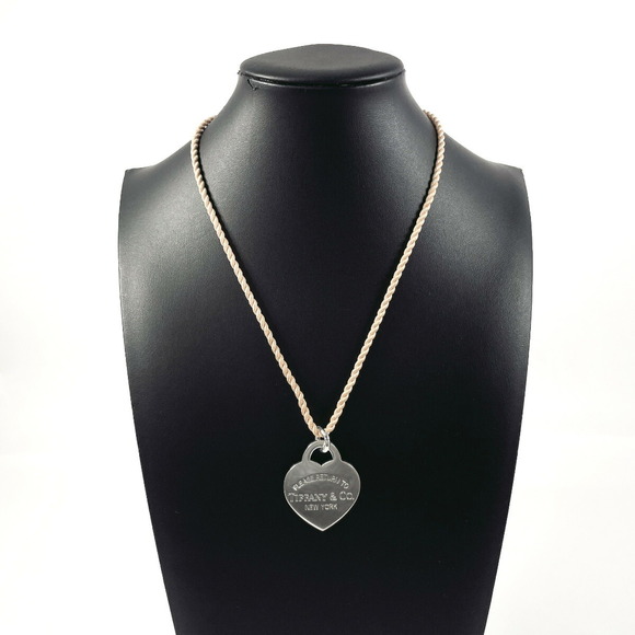 TIFFANY & CO. Silver Necklace - Picture 6 of 6